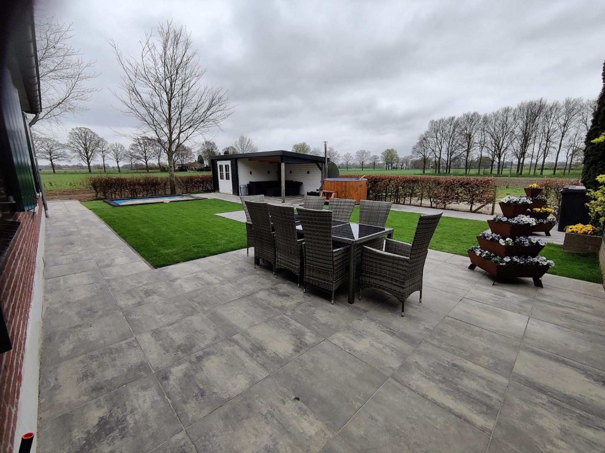 Spacious Farmhouse In Silvolde With Garden Exterior foto